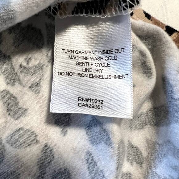 Alfred Dunner, Animal Print Top, Neckline detail studs, PL - Picture 7 of 9